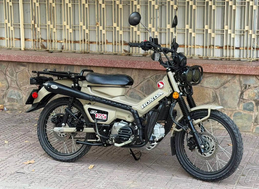 CT125 2021 only 6000km Japan 2950$
